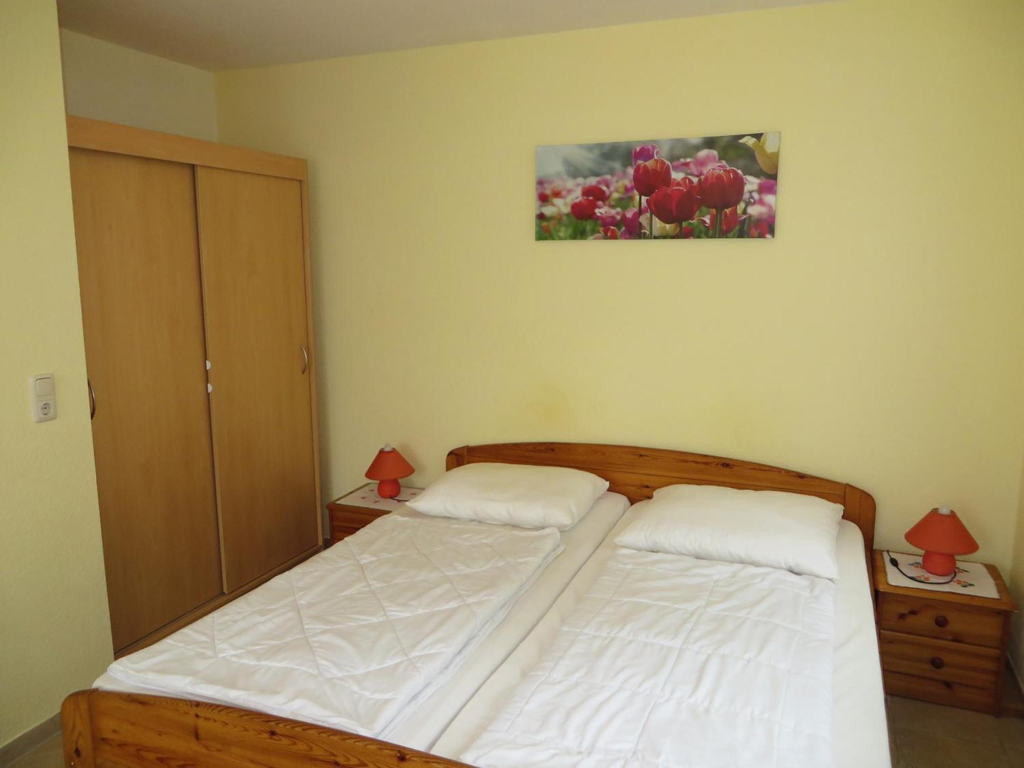 Ferienwohnungen "Marie" Mit Terrassen, Inclusive Park- Und Stellplaetze Am Haus, Mueritz-Strand Nur 700M, Altstadt 10Min, Ruhige Lage, Waren  Buitenkant foto